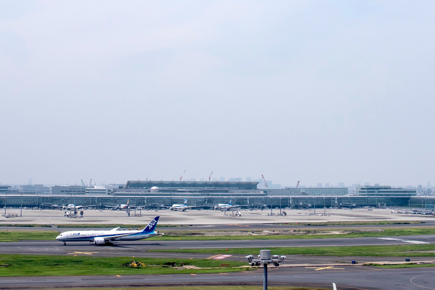 How to Travel from Haneda Airport to Tokyo