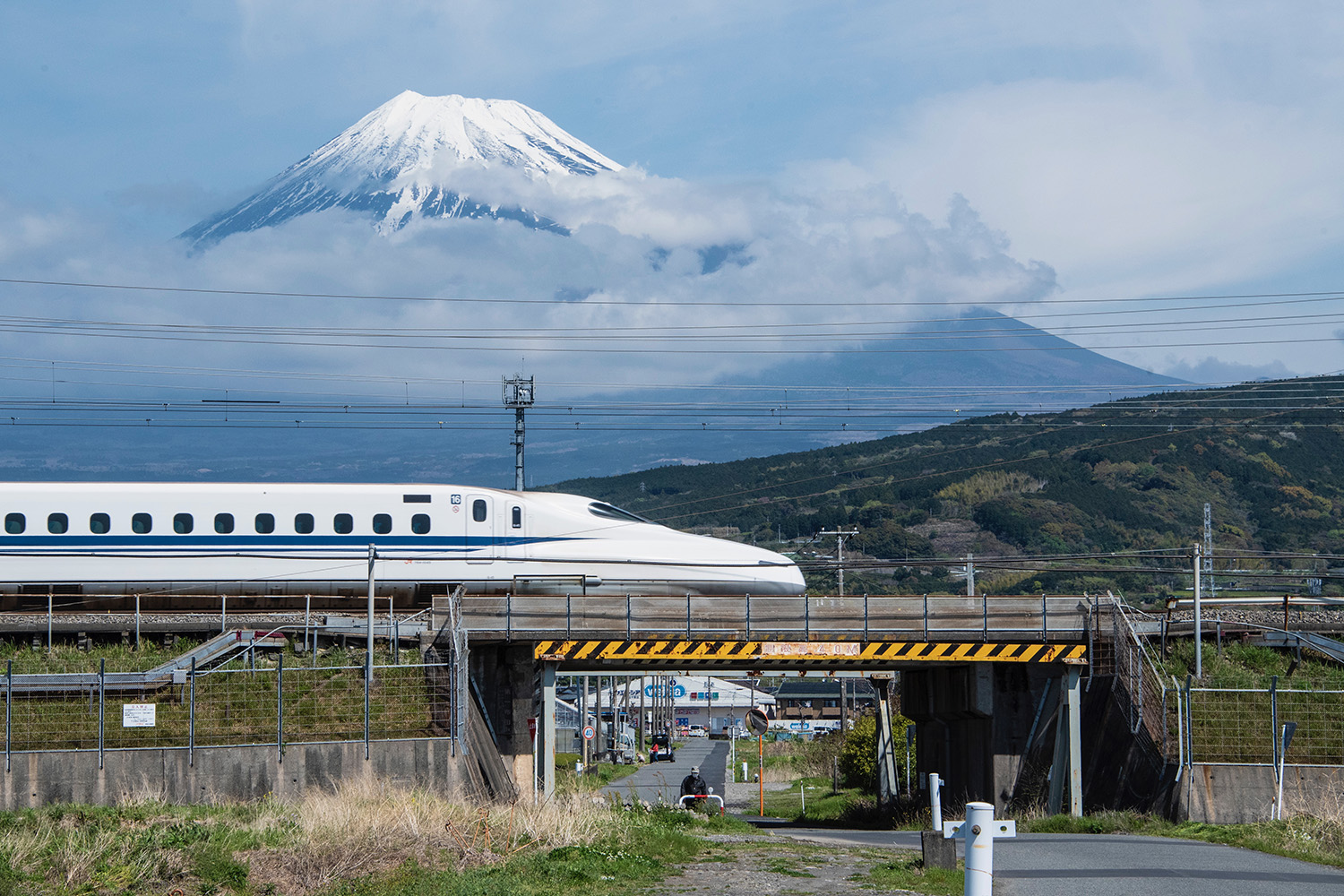 Ordering A Japan Rail Pass In 2024 Read This First   Shinkansen Fuji 