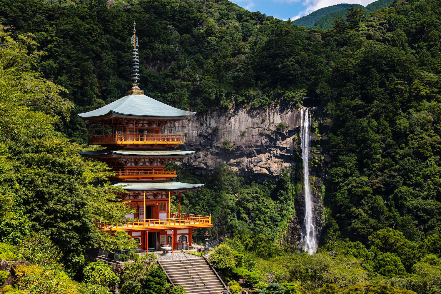 kumano kodo day trip from osaka